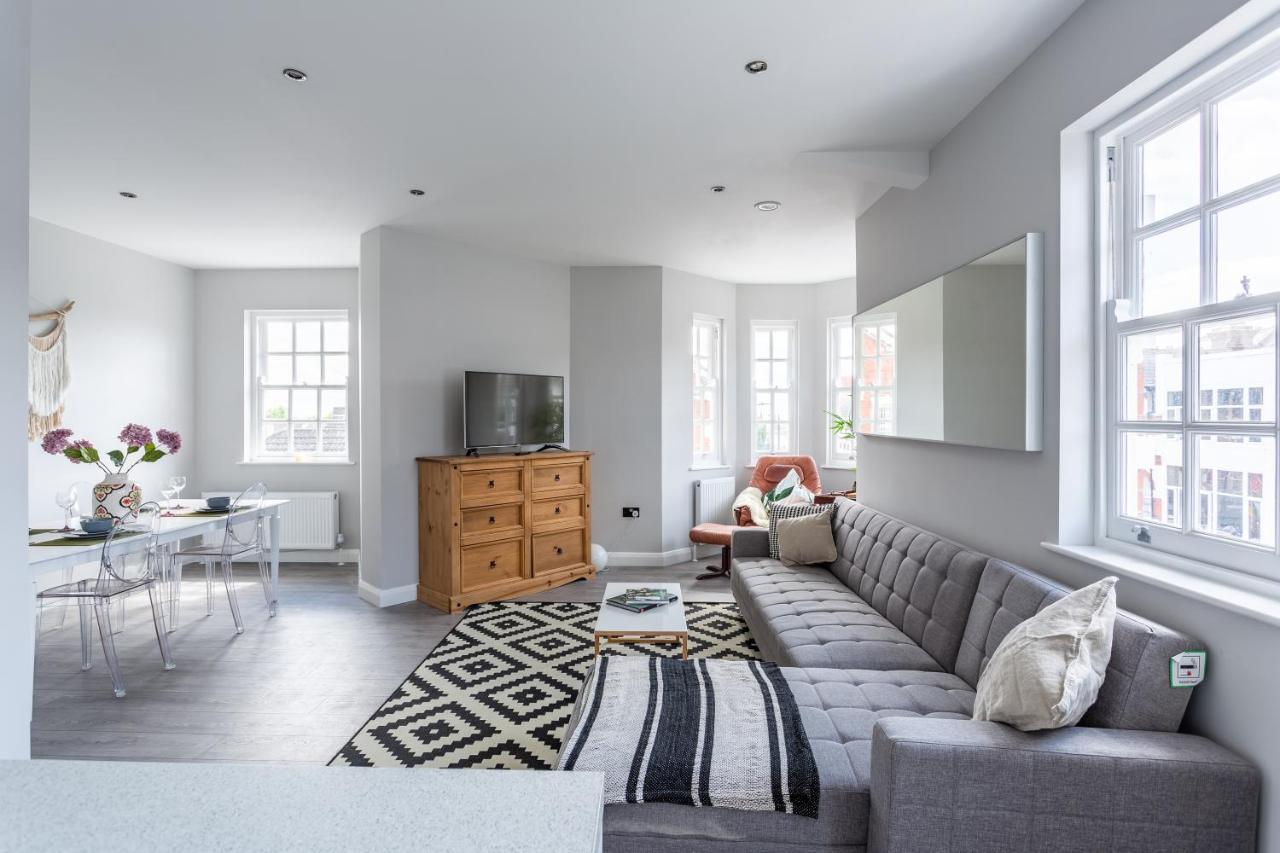 2 Bedroom Apartments With Sofa Bed In Southend Kültér fotó
