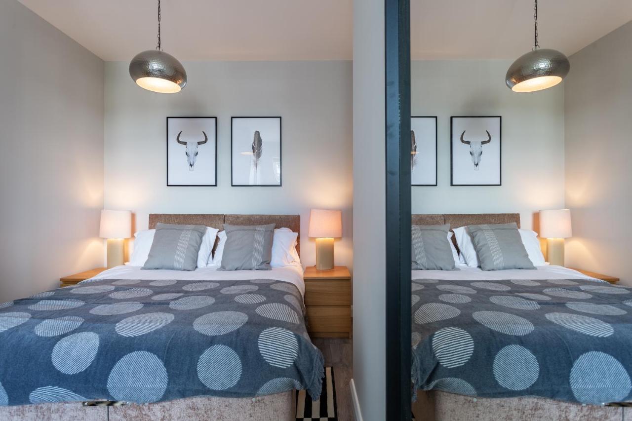 2 Bedroom Apartments With Sofa Bed In Southend Kültér fotó